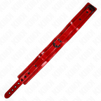 Collier ajustable rouge vin de soumission — détail texture surface