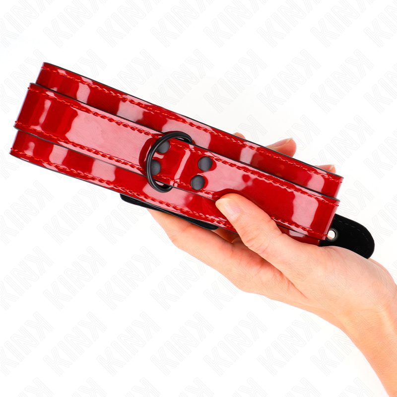 Collier ajustable rouge vin de soumission — vue de dos
