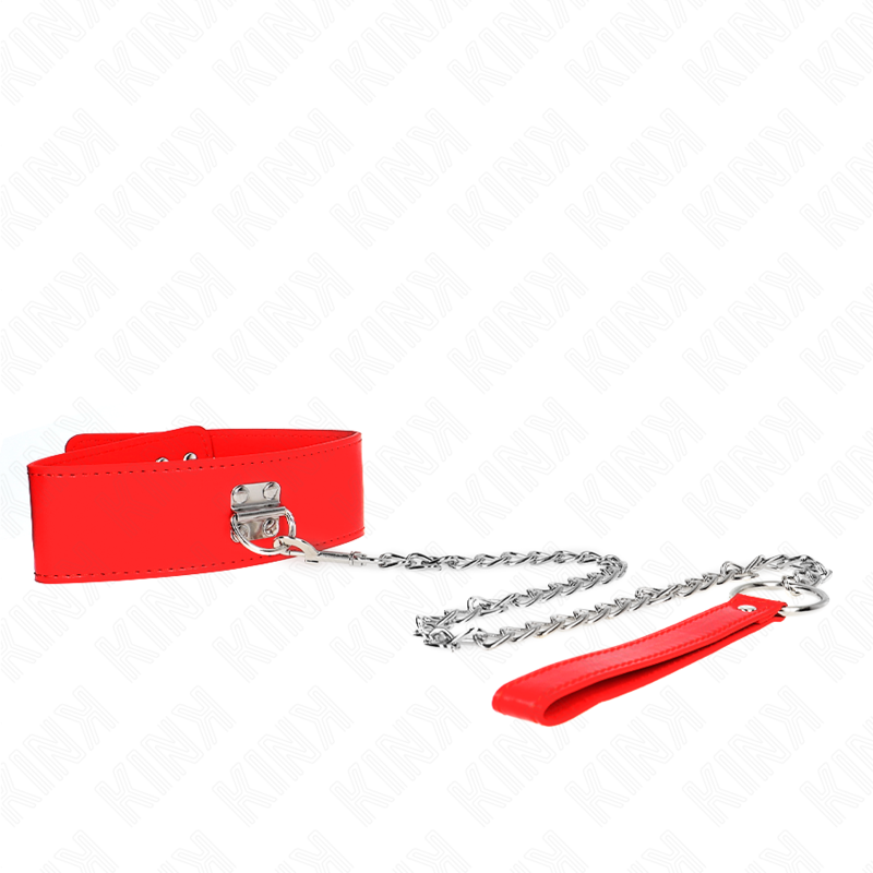 Collier de soumission rouge en simili-cuir avec laisse à chaîne et poignée, présenté à plat, accessoire BDSM dominant-soumis au rouge audacieux et sensuel.