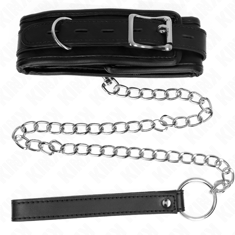 Collier de soumission basique avec laisse — détail texture surface