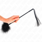 Martinet en silicone avec plumes — vue de profil