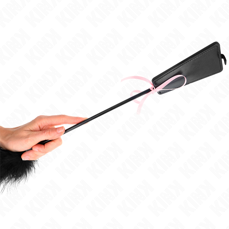 Plumeau de chatouilles à ruban rose — vue de profil