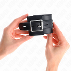 Menottes poignets à ceinture réglable