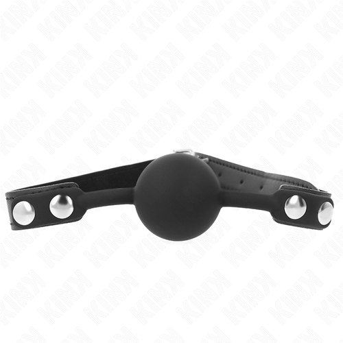 Baillon boule noir en silicone sur sangle a rivets argentes, vue de profil, ball gag classique des jeux de soumission pour imposer le silence.