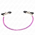 Paire de pinces a tetons a embouts noirs jointes par une chaine metallique teintee violet, vue a plat qui montre la longueur du maillage colore.