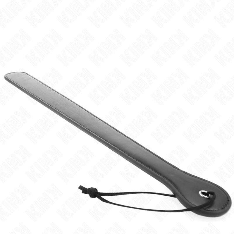 Paddle long et fin pour fessées cinglantes — détail texture surface