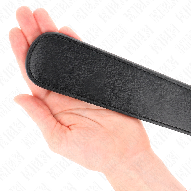 Paddle long et fin pour fessées cinglantes — vue de profil