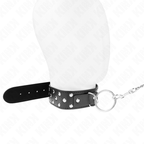 Collier à anneau central et rivets sur ceinture réglable — vue de dos