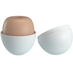 Masturbateur oeuf chair sorti de son etui blanc ouvert, coque souple extensible en TPR, format compact pour un usage solo discret.