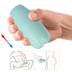Masturbateur Catherine Caspar vert tenu en main et petit schéma d'utilisation, coque TPR souple et extensible illustrant la prise en main pour le plaisir solo.
