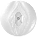 Gros plan de l'entrée moulée du masturbateur Catherine Caspar blanc, ouverture réaliste en TPR souple bodysafe, gaine interne texturée et stimulante.