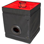 Cabine de jeu noir et rouge avec pinces et menottes — vue principale