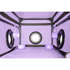 Cabine de contention violette avec lumière LED — détail texture surface