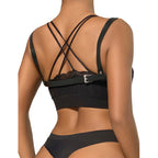 Ceinture bondage punk à boucle métal noire — vue de profil