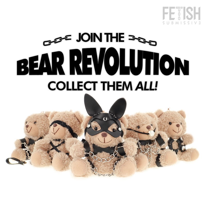 Visuel Bear Revolution Fetish Submissive presentant la collection d'oursons peluche dont le masque chiot, invitation a collectionner tous les porte-cles fetiches