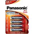 Blister Panasonic Pro Power Advanced de 4 piles AA LR6 verticales, vue de face rouge, energie fiable pour vibromasseurs et accessoires plus gourmands