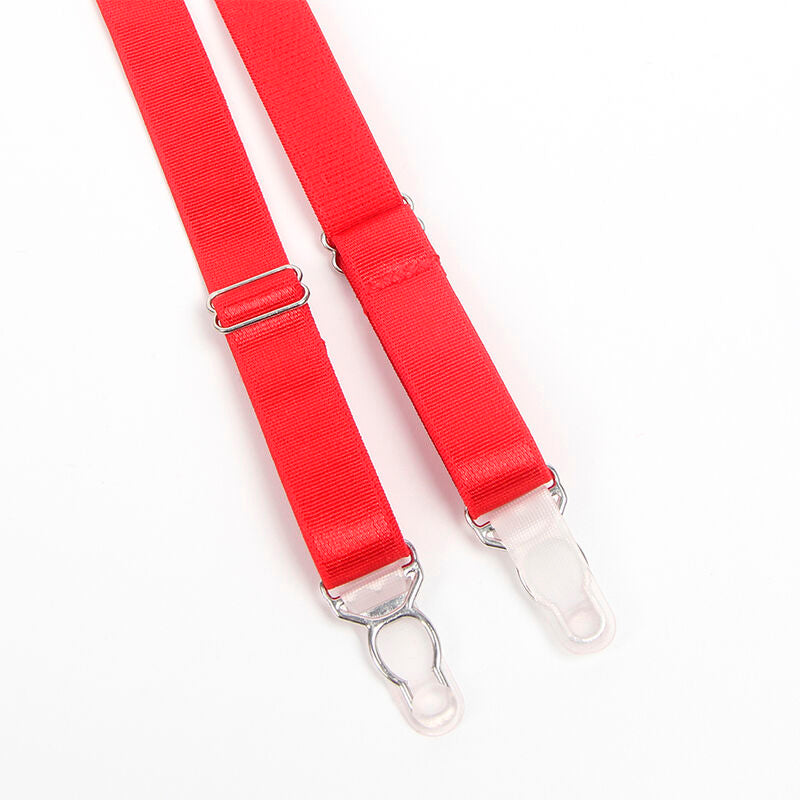 Detail des bretelles reglables rouges a clips metalliques du porte-jarretelles Subblime, gros plan produit sur fond blanc.