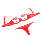 Ensemble lingerie maille rouge avec chaînes coeur — vue de dos