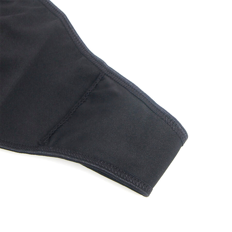 Detail a plat de l'entrejambe ouvert de la robe wetlook noire Subblime, finition souple en matiere brillante, conception pratique pour lingerie sensuelle.