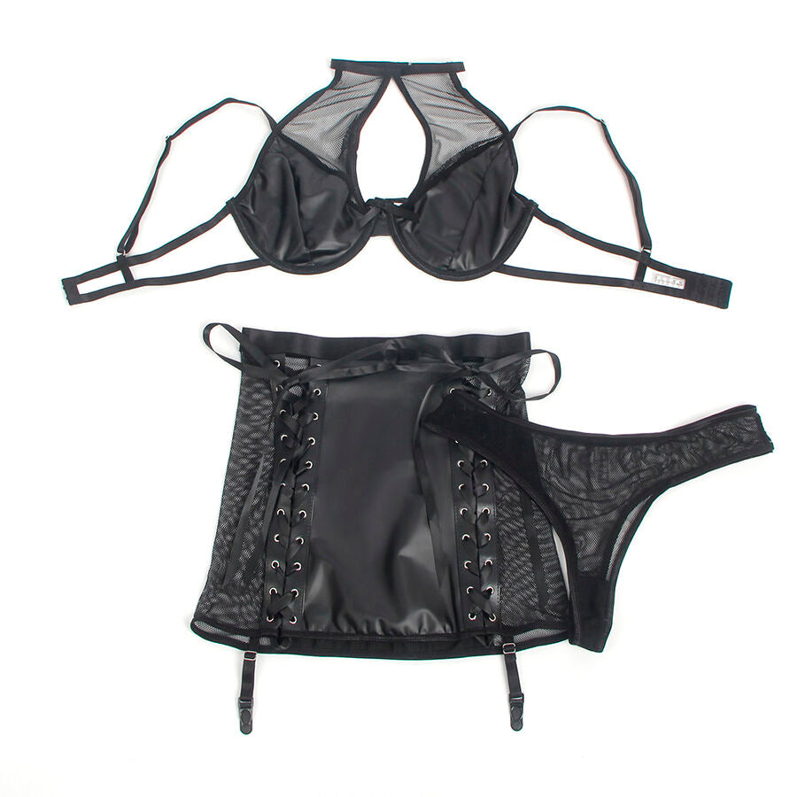 Mise a plat de l'ensemble cuir noir Subblime col licou : soutien-gorge, jupe lacee et string, sans mannequin, detail des panneaux de maille translucide.