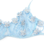 Ensemble dentelle brodée florale bleu ciel — détail produit 2