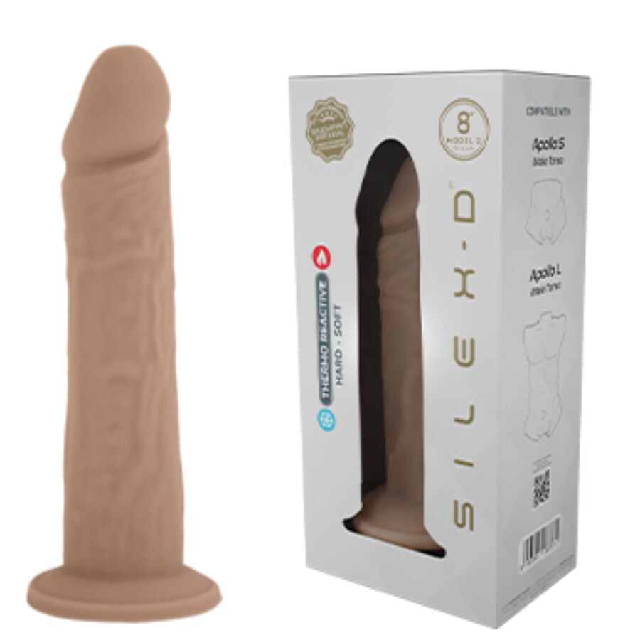 Gode réaliste Silexd en silicone chair à côté de sa boîte vitrine 8" Modèle 5, schéma de compatibilité Apollo — visuel produit et emballage thermoréactif sextoy