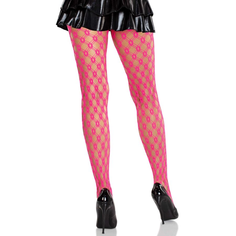 Vue de face de collants resille rose fluo a motif maille sous mini-jupe vinyle, jambes et escarpins, touche coloree Leg Avenue.