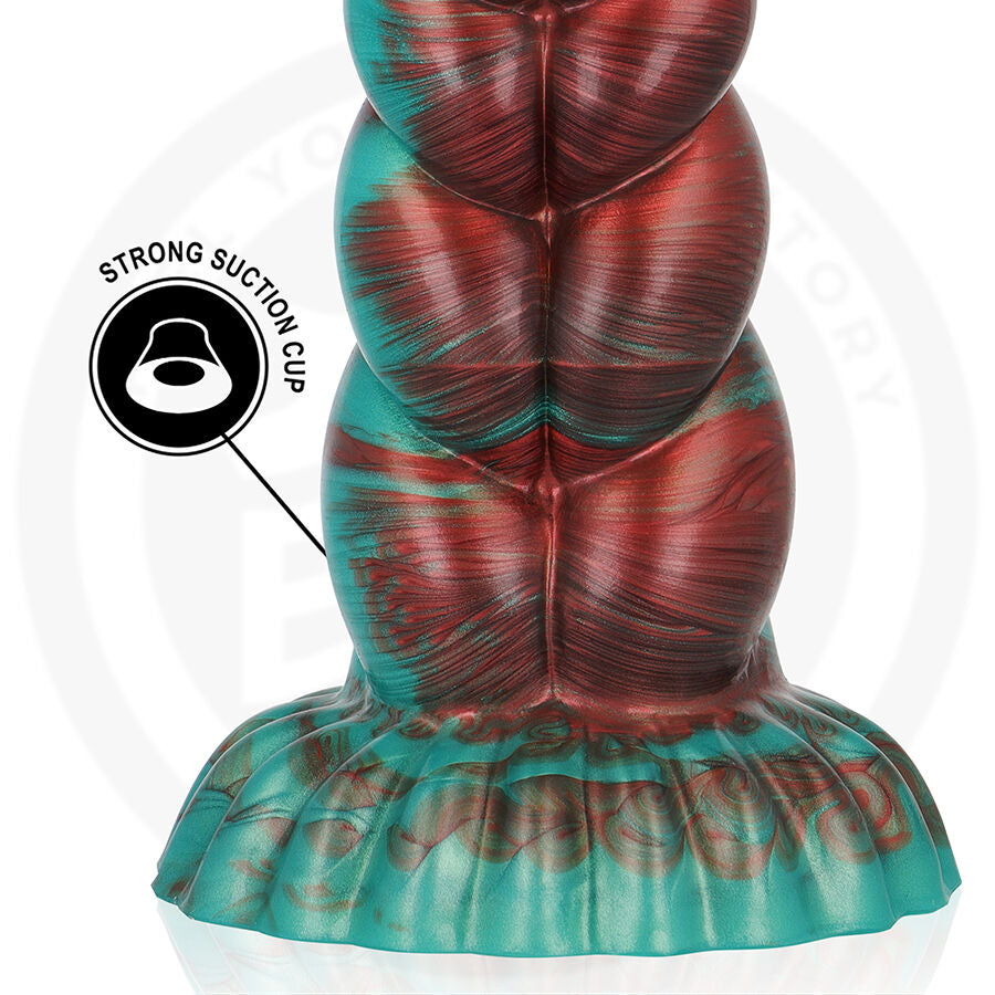 Gros plan de la base du gode fantaisie en silicone torsade, etages en spirale bordeaux sur large base ventouse turquoise, picto strong suction cup.