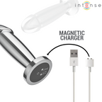 Plug anal vibrant en métal avec télécommande — vue rapprochée