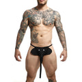 String homme fétichiste au style affirmé Allure — vue principale