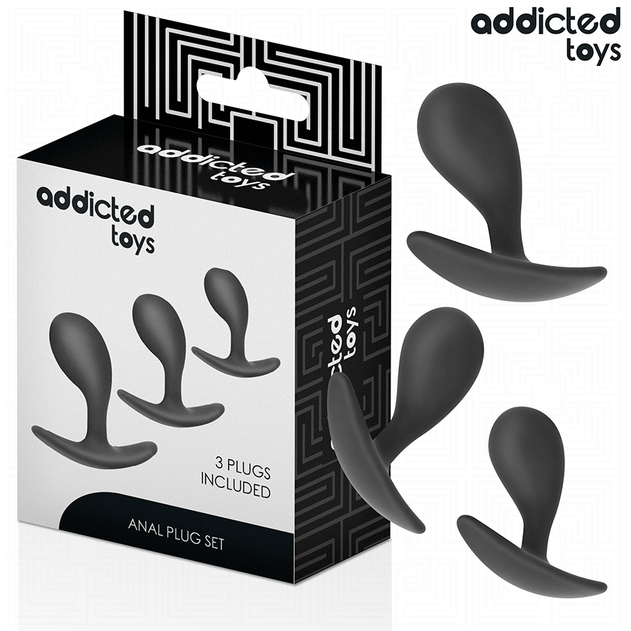 Boite du set de trois plugs anaux Addicted aux cotes des plugs en silicone noir, packaging anal plug set montrant les diametres progressifs, sans element anatomique.