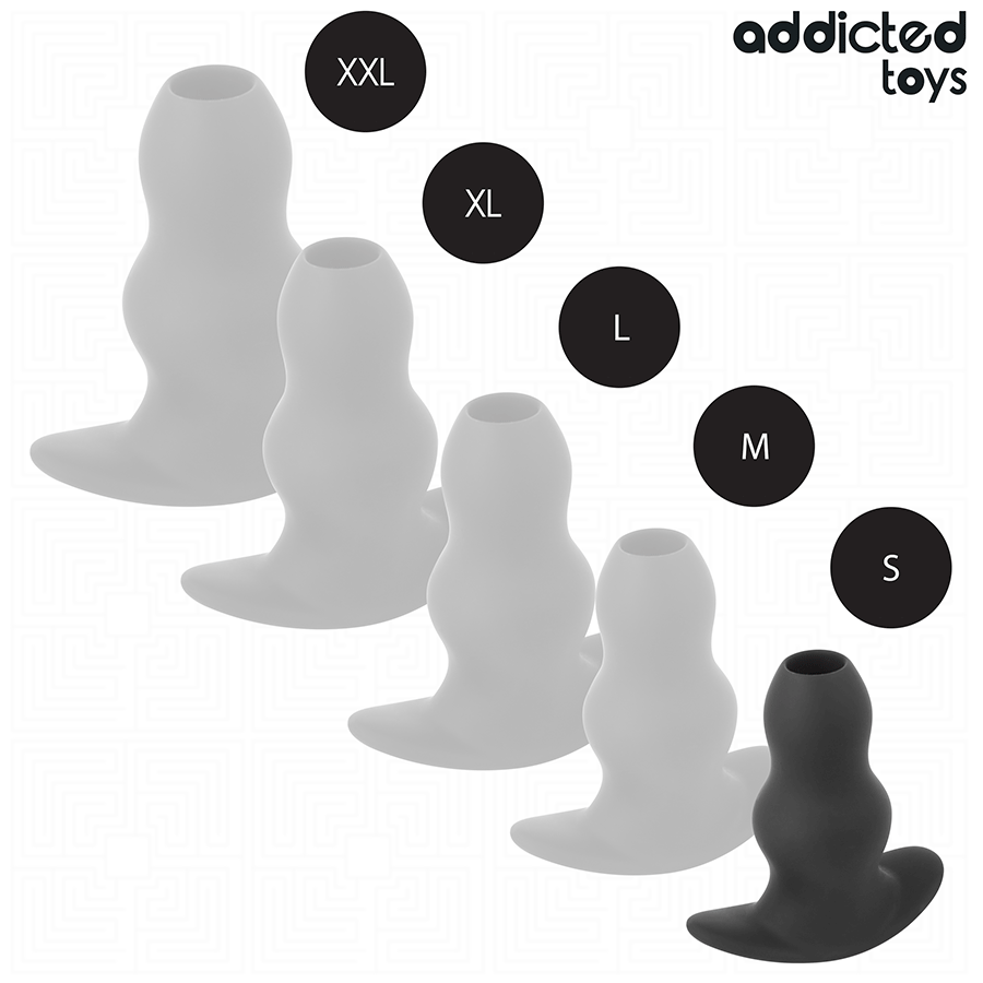 Gamme du plug anal creux Addicted en silicone, modeles translucides avec la taille S en noir mise en avant, plugs tunnel alignes par volume croissant des etiquettes S a XXL.