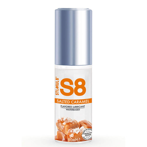 Flacon pompe S8 Salted Caramel de face, lubrifiant gourmand base eau saveur caramel sale, etiquette orange, glisse onctueuse longue duree sans paraben.