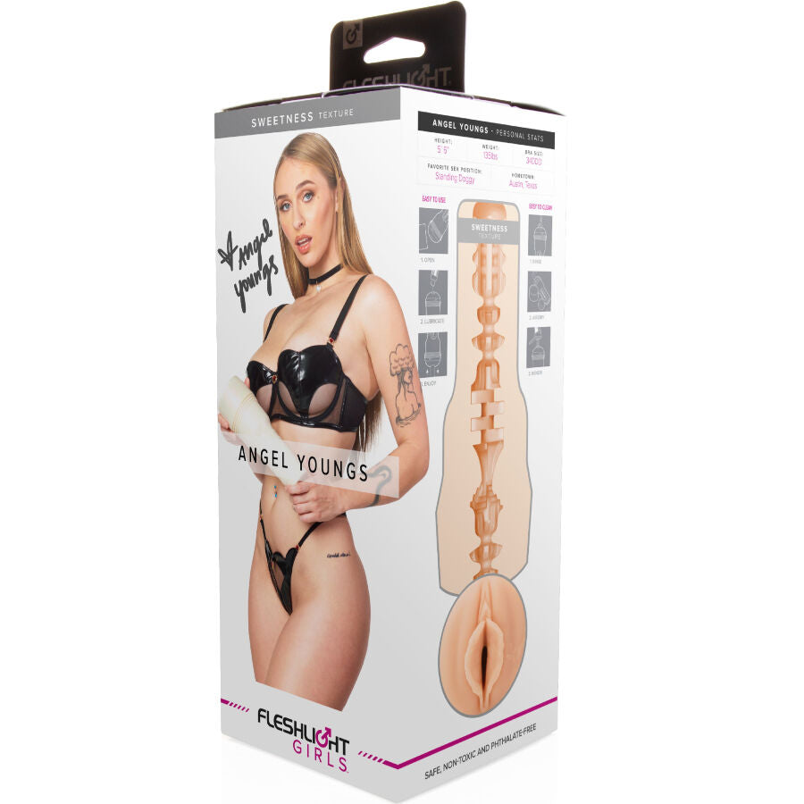 Boite du masturbateur vagin realiste Angel Youngs avec photo de la modele en lingerie, visuel de la gaine texturee et de l'orifice moule realiste, matiere Real Feel Super Skin.