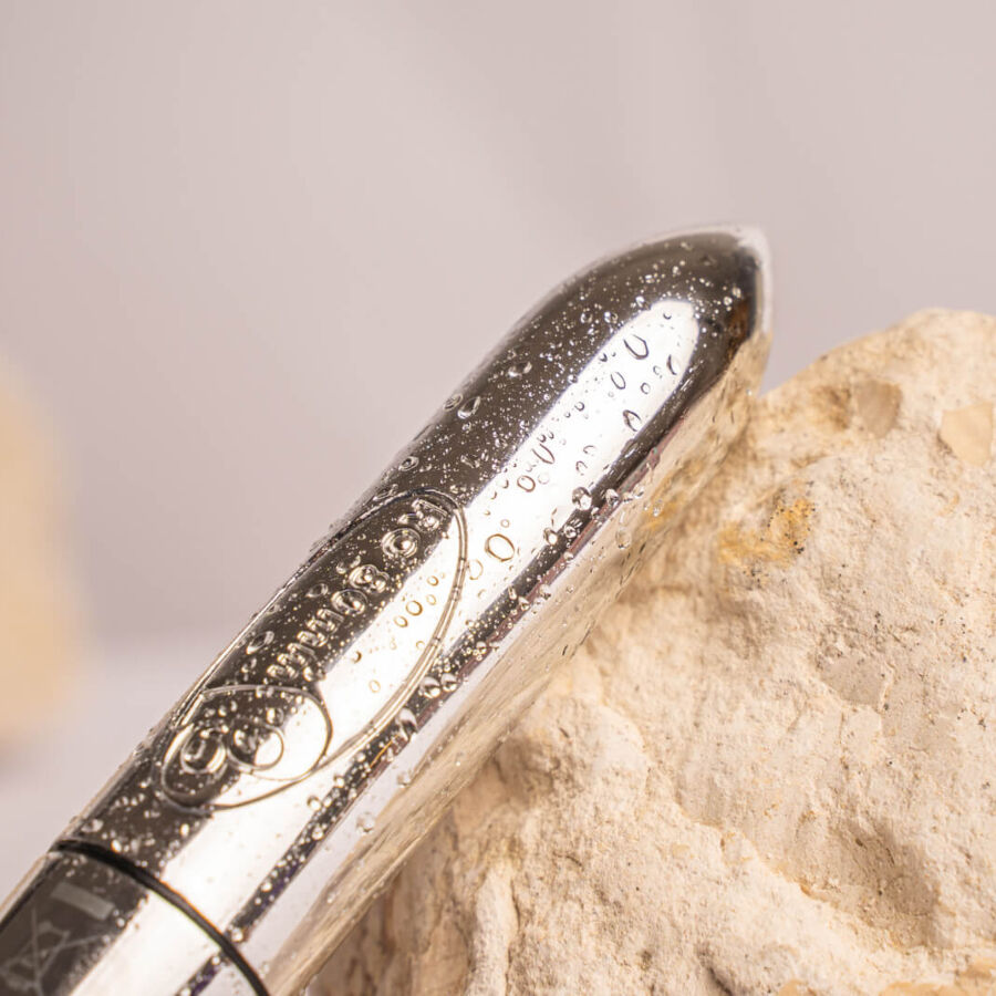 Mini vibromasseur bullet étanche Rocks-Off RO-80 — finition matière