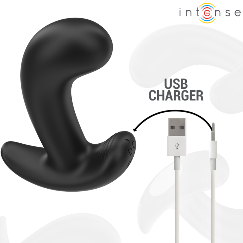 Plug anal Chandler Intense noir en silicone relié a son cable de charge USB, forme ergonomique courbee a base evasee, rechargeable et discret