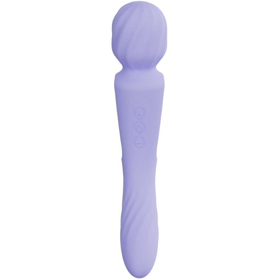 Wand double stimulation Lelo lilas vu droit dans toute sa longueur, masseur connecte en silicone a double extremite et rainures sensorielles rechargeable.