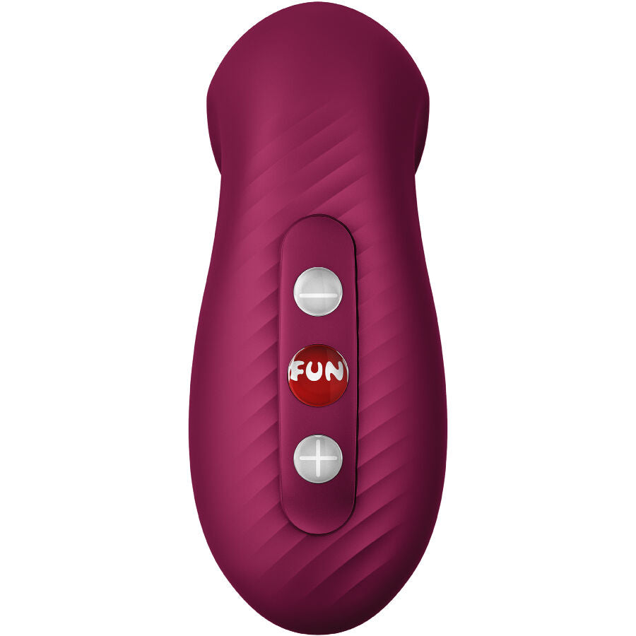 Stimulateur clitoridien par aspiration framboise vu de dos, panneau de commande avec bouton FUN et touches plus et moins, format ergonomique en silicone.