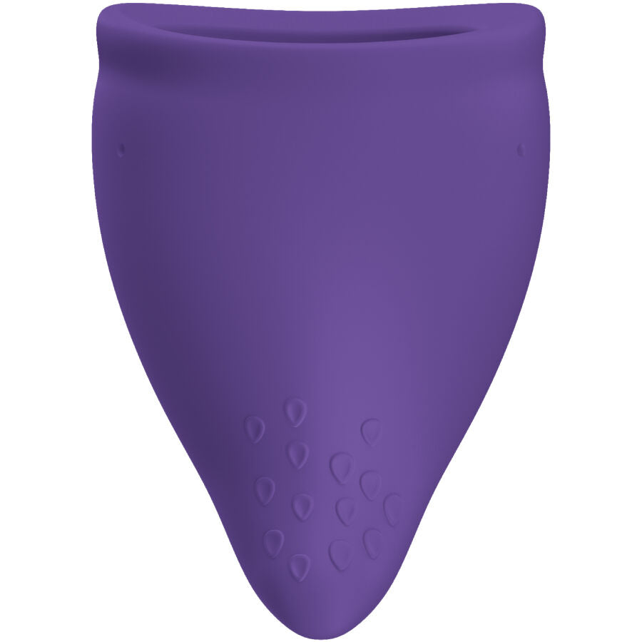 Coupe menstruelle Fun Factory violet en silicone, vue frontale du corps triangulaire lisse et de la base texturee, reutilisable pour une protection menstruelle jusqu a 12 heures