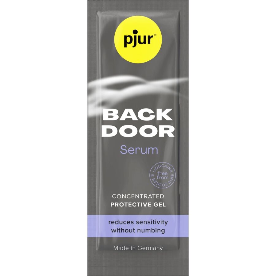 Sachet Pjur Back Door Serum, serum confort anal concentre formant un film qui reduit la sensibilite sans insensibiliser, monodose compatible preservatifs.