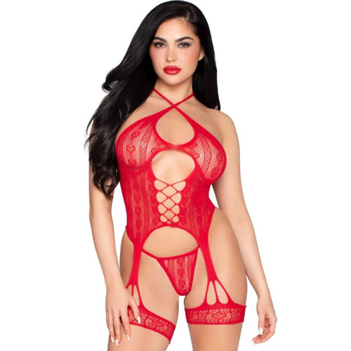 Combinaison resille rouge a laçage frontal et porte-jarretelles integre portee de face, maille dentelle moulante, look ardent Leg Avenue.