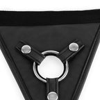 Harnais gode-ceinture ajustable tout confort — détail texture surface