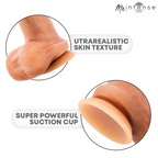 Bruce M gode en silicone avec testicules — gros plans texture de peau réaliste et ventouse puissante