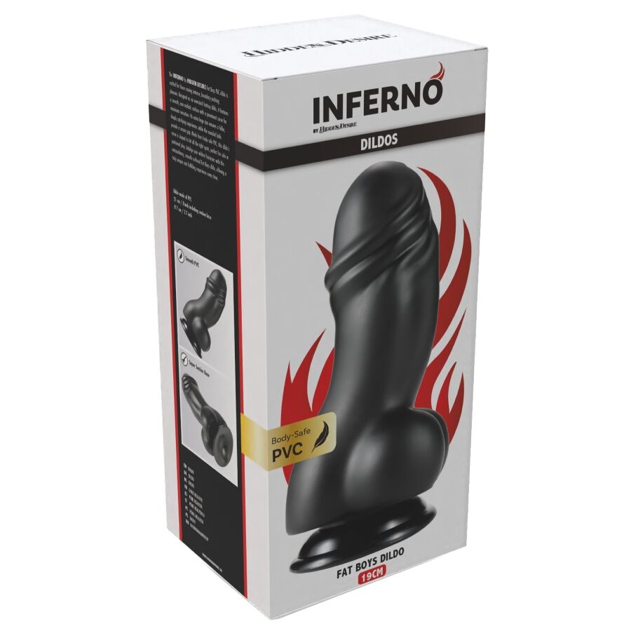 Boite Inferno Fat Boys Dildo presentant le gode XXL en PVC noir, gland et testicules visibles sur le packaging flamme, mention diametre et matiere body-safe.