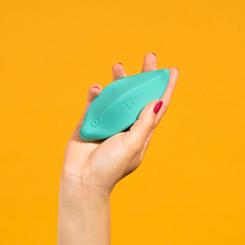 Stimulateur clitoridien ergonomique flexible Wave — finition matière