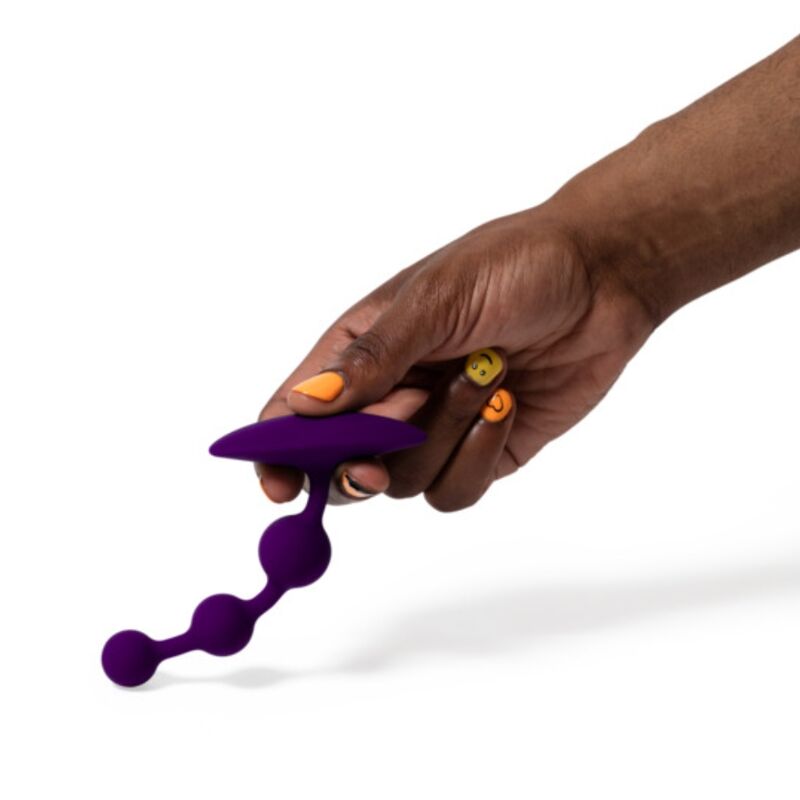 Chapelet anal en silicone flexible — vue de dos