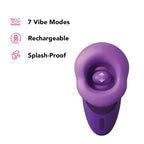 Gros plan sur l'embout du stimulateur Fantasy For Her montrant la languette interne mobile, mentions 7 modes de vibration, rechargeable, résistant aux éclaboussures