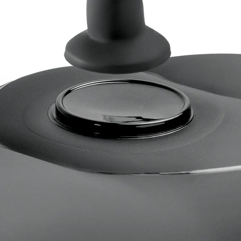 Gros plan de la valve et de l embase du coussin gonflable Body Dock noir Fetish Fantasy, surface lisse floquee pour fixer un accessoire amovible.