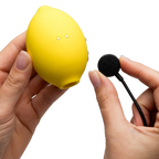 Stimulateur clitoridien aspiration Citron ROMP — vue rapprochée