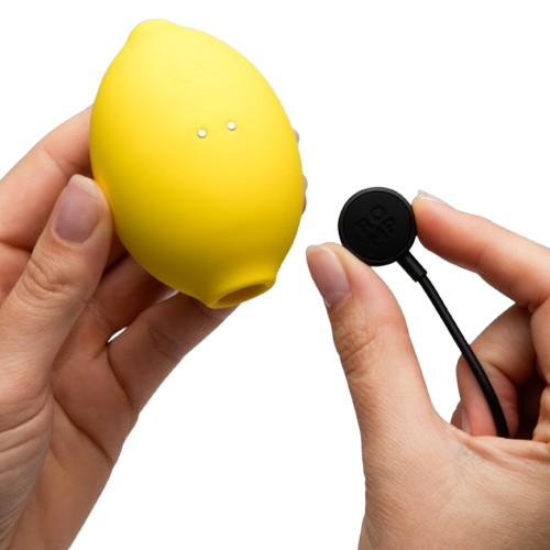Stimulateur clitoridien aspiration Citron ROMP — vue rapprochée